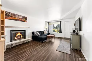 8635 S G St, Tacoma, WA 98444 - Photo 3