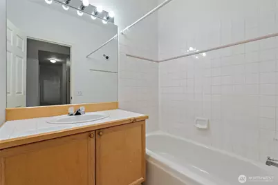 12122 NE 171st Place #D201, Bothell, WA 98011 - Photo 27