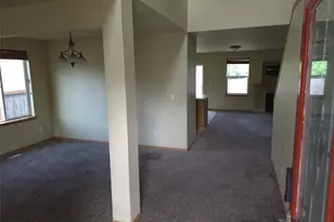 15880 104th Ave SE, Yelm, WA 98597 - Photo 9