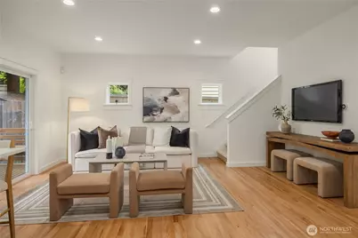 10729 23rd Avenue NE, Seattle, WA 98125 - Photo 17