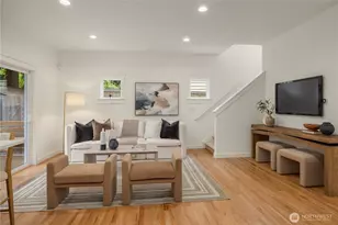 10729 23rd Ave NE, Seattle, WA 98125 - Photo 17