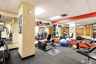 1125 E Olive St, Seattle, WA 98122 - Photo 13