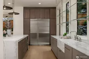 1027 McGilvra Blvd E, Seattle, WA 98112 - Photo 9