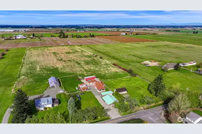 8683 Benson Road, Lynden, WA 98264 - Photo 13