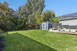 3919 Midvale Ave N, Seattle, WA 98103 - Photo 37