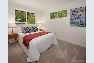 9139 SW Bayview Drive, Vashon, WA 98070 - Photo 19