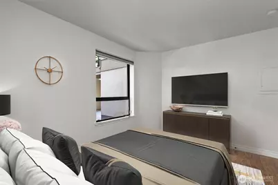 500 W Roy Street #W103, Seattle, WA 98119 - Photo 19