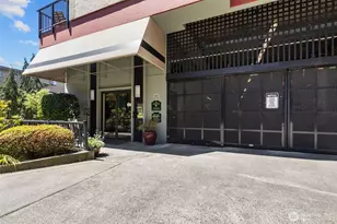 500 W Roy St, Seattle, WA 98119 - Photo 29