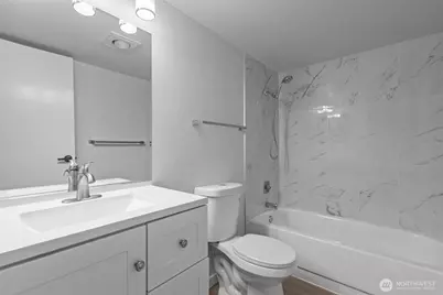 500 W Roy Street #W103, Seattle, WA 98119 - Photo 21