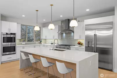 12301 NE 107th Street, Kirkland, WA 98033 - Photo 9