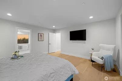 12301 NE 107th Street, Kirkland, WA 98033 - Photo 19