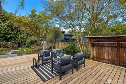 4340 NE 56th Street, Seattle, WA 98105 - Photo 25
