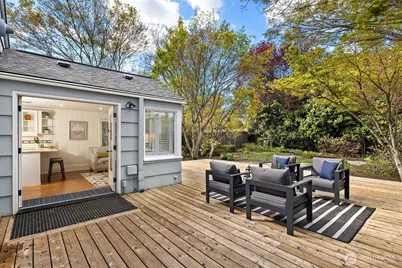 4340 NE 56th Street, Seattle, WA 98105 - Photo 27