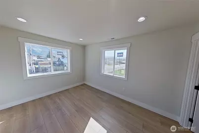 233 Saunders Avenue, Rock Island, WA 98850 - Photo 25