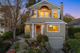 2710 W Blaine St, Seattle, WA 98199 - Photo 1
