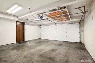 12530 SE 30th St, Bellevue, WA 98005 - Photo 19