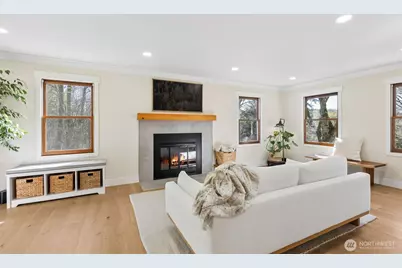 7238 Lakemont Boulevard SE, Bellevue, WA 98006 - Photo 13