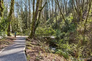 7238 Lakemont Blvd SE, Bellevue, WA 98006 - Photo 31