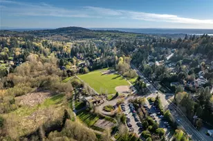 7238 Lakemont Blvd SE, Bellevue, WA 98006 - Photo 35