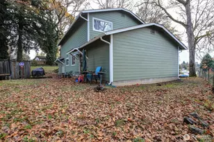 10603 - 10605 10th Ave Ct S, Tacoma, WA 98444 - Photo 9