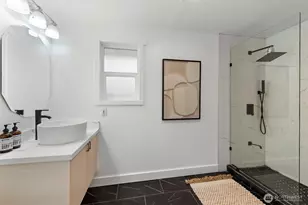 16127 SE 5th St, Bellevue, WA 98008 - Photo 15