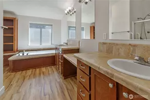 306 E H St, Shelton, WA 98584 - Photo 19