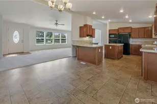 306 E H St, Shelton, WA 98584 - Photo 7