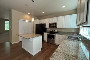 3676 SE Chesterton Dr, Port Orchard, WA 98366 - Photo 5