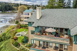 546 Wood Ave SW, Bainbridge Island, WA 98110 - Photo 31