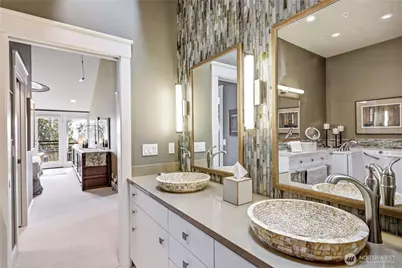 546 Wood Avenue SW #3K, Bainbridge Island, WA 98110 - Photo 23