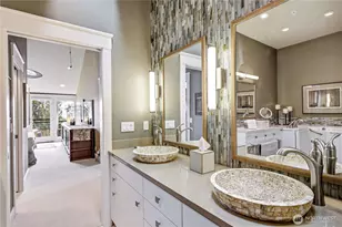 546 Wood Ave SW, Bainbridge Island, WA 98110 - Photo 23