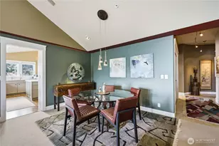 546 Wood Ave SW, Bainbridge Island, WA 98110 - Photo 9