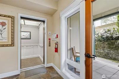 546 Wood Avenue SW #3K, Bainbridge Island, WA 98110 - Photo 39