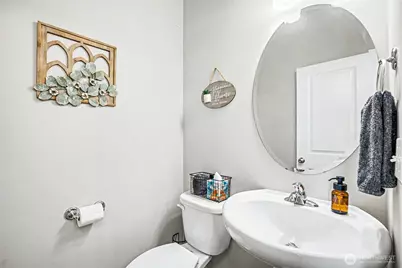 14900 Spartan Lane E, Sumner, WA 98390 - Photo 5