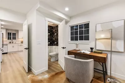 306 NW 45th Street, Seattle, WA 98107 - Photo 15