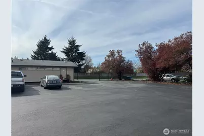 5737 Linderson Way SW, Tumwater, WA 98501 - Photo 13