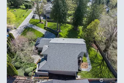 109 211th Place NE, Sammamish, WA 98074 - Photo 25
