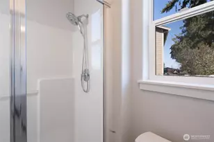 3817 Deskin Ct, Anacortes, WA 98221 - Photo 15