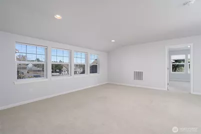 3817 Deskin Court, Anacortes, WA 98221 - Photo 17