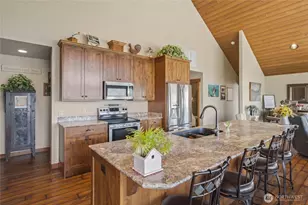 240 Little Butte Ranch Rd, Chelan, WA 98816 - Photo 11