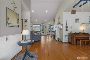 513 212th Street NW, Arlington, WA 98223 - Photo 3