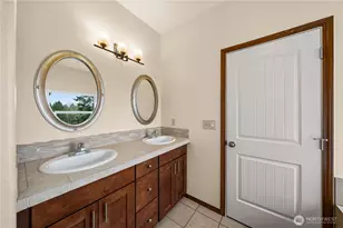 10404 210th Ln SW, Rochester, WA 98579 - Photo 31