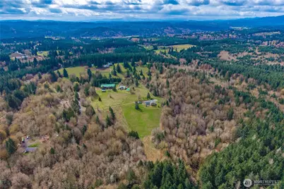10404 210th Lane SW, Rochester, WA 98579 - Photo 3