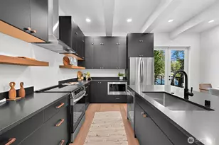 1324 Birch St, Bellingham, WA 98229 - Photo 15