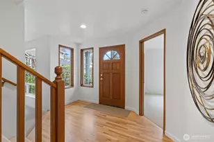 2064 Hoquiam Ct NE, Renton, WA 98059 - Photo 3