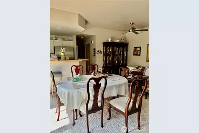 5804 S 234th Place #10-3, Kent, WA 98032 - Photo 9