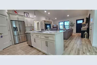 160 E Country Club Drive N, Union, WA 98592 - Photo 7