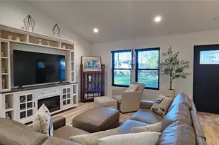 160 E Country Club Dr N, Union, WA 98592 - Photo 21