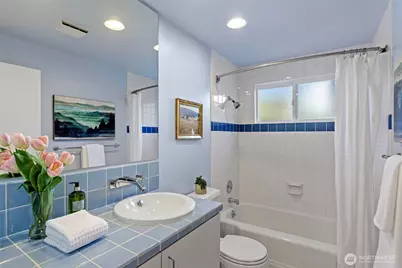 3813 NE 70th Street, Seattle, WA 98115 - Photo 23