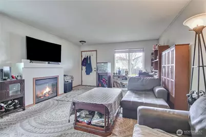 10066 Terra Glenn Street SE, Yelm, WA 98597 - Photo 5